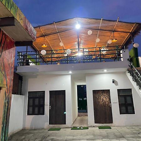 Shimmer Farms Faridabad Exterior foto
